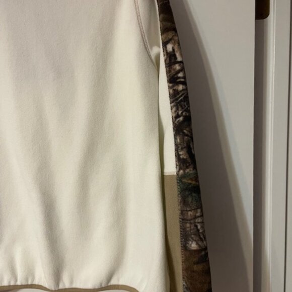 Legendary Whitetails Fleece Quarter Zip (Medium) - Picture 7 of 7